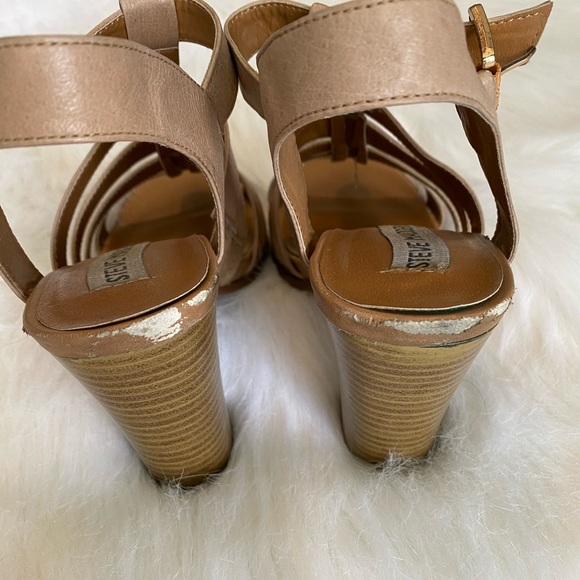 Strappy Steve Madden Heels - Picture 4 of 4